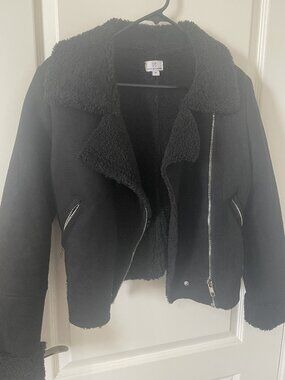 NWOT Pink Diamond Black Faux Shearling Moto Jacket Women’s Small